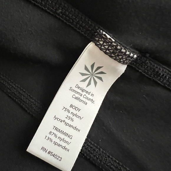 Athleta Bliss Out Asymmetric Zip Cowl Neck Gray Mesh Back Jacket Size XXS - Picture 11 of 12